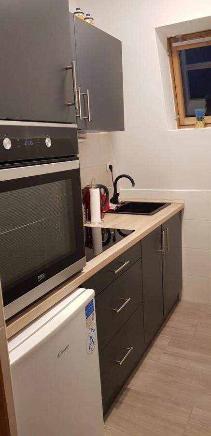 Boglarka Apartman Hajduszoboszlo Exterior photo